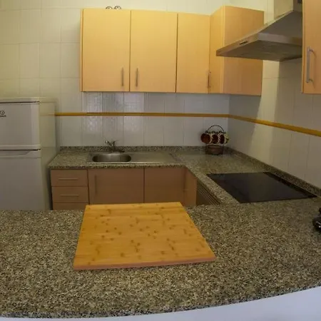 Encantador Gaviotas Cerca De La Playa Apartament